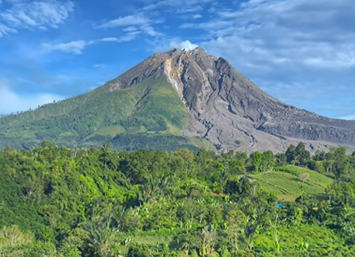 Sinabung Mountain Sinabung Mountain